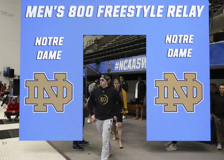 Notre Dame Suspends Men’s Swim Team For Gambling Violations